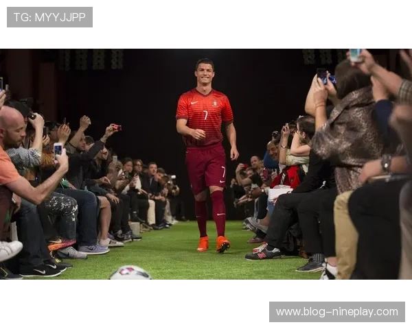 足球明星高清壁纸图片购买推荐完美呈现你的球迷情怀