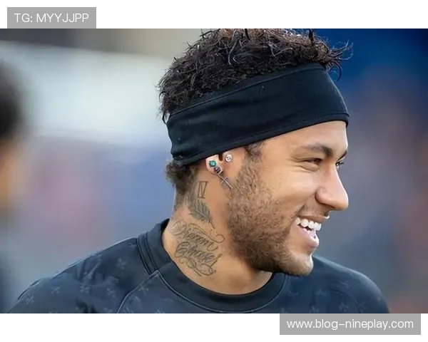 足球球星纹身背后的故事与象征意义解析